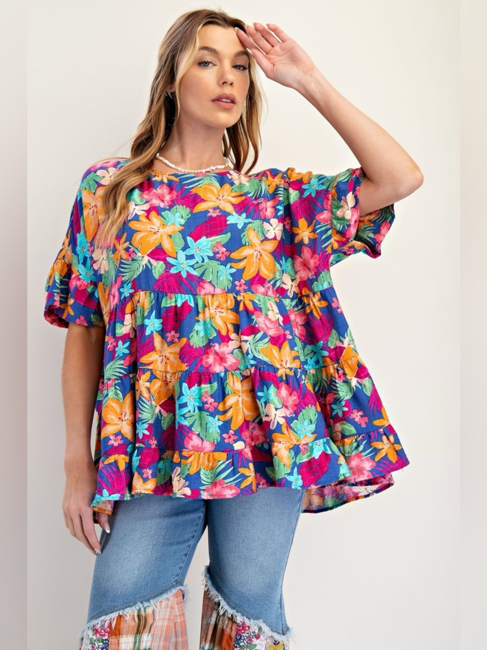 Easel Floral Tiered Short Sleeve Blouse - Multicolor